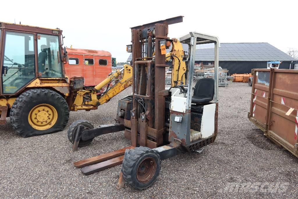 TCM TKL 3 x 3-M Meeneemheftrucks