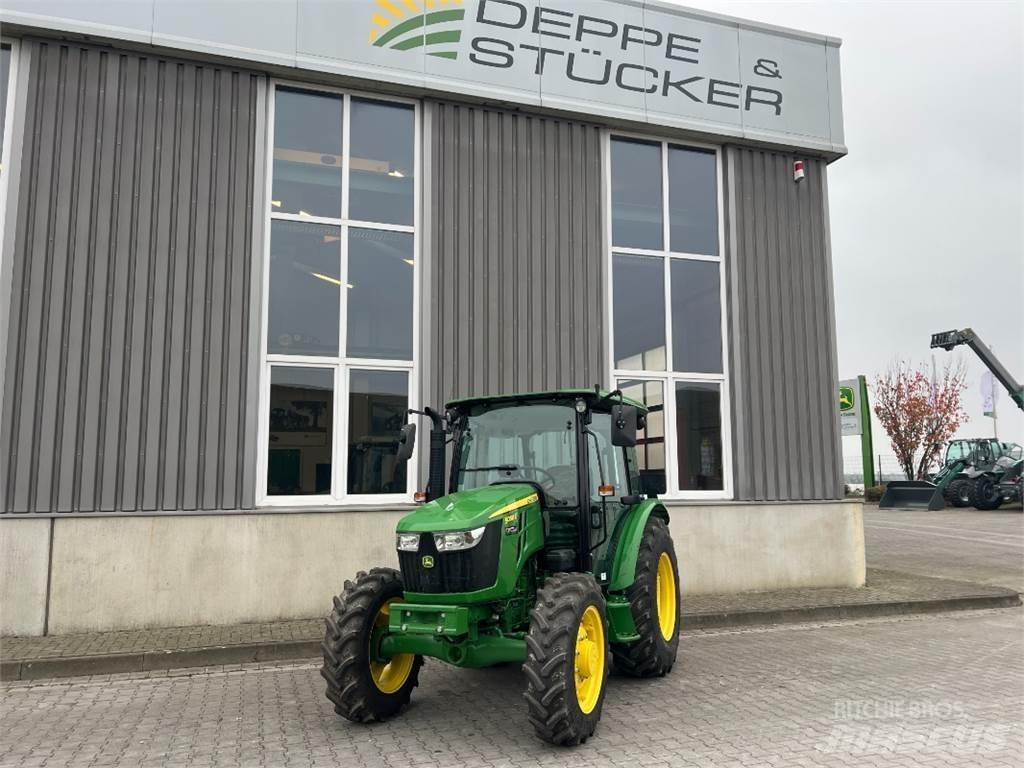 John Deere 5058 E Tractoren