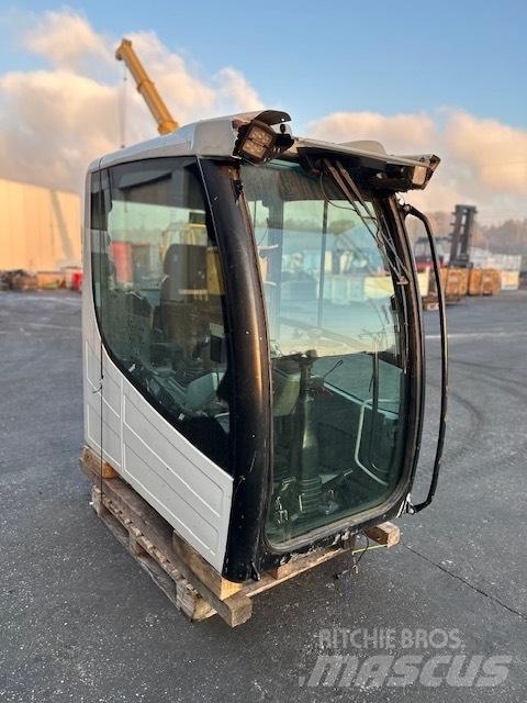 Liebherr LH 35 KAB Cabine en interieur