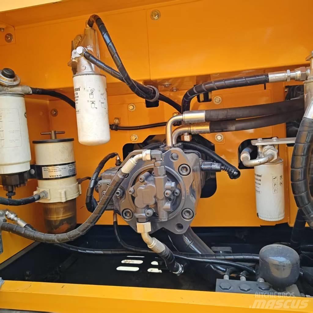Volvo EC 250 D L Rupsgraafmachines