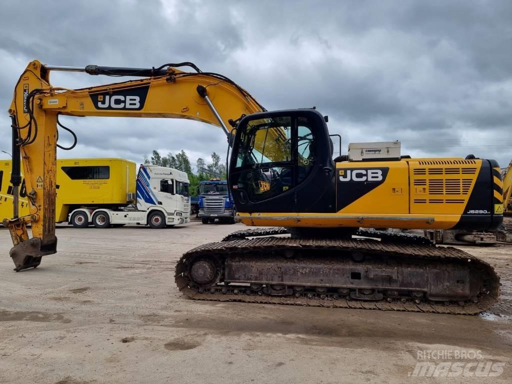 JCB JS 290 LC Rupsgraafmachines