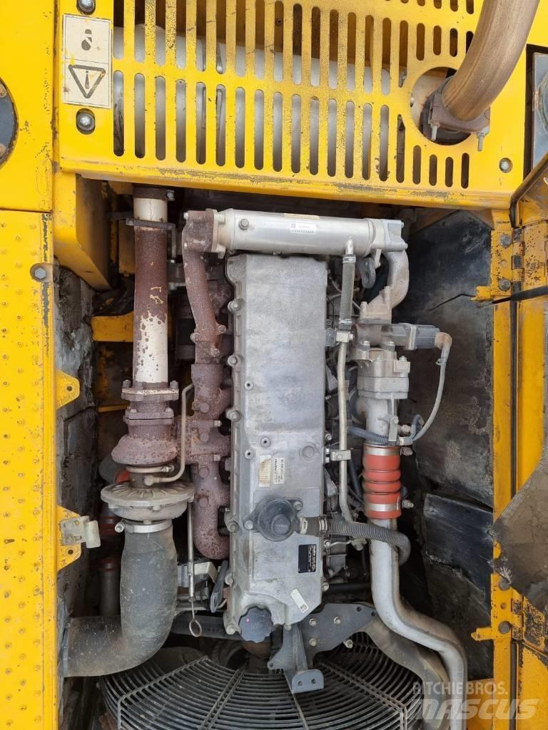 JCB JS 290 LC Rupsgraafmachines