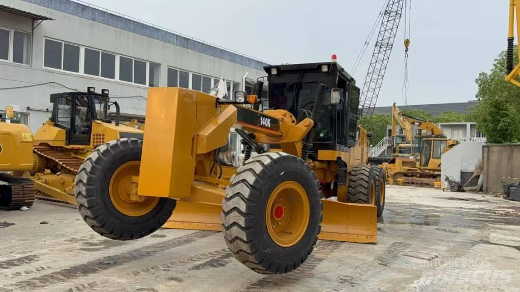CAT 140 K Graders