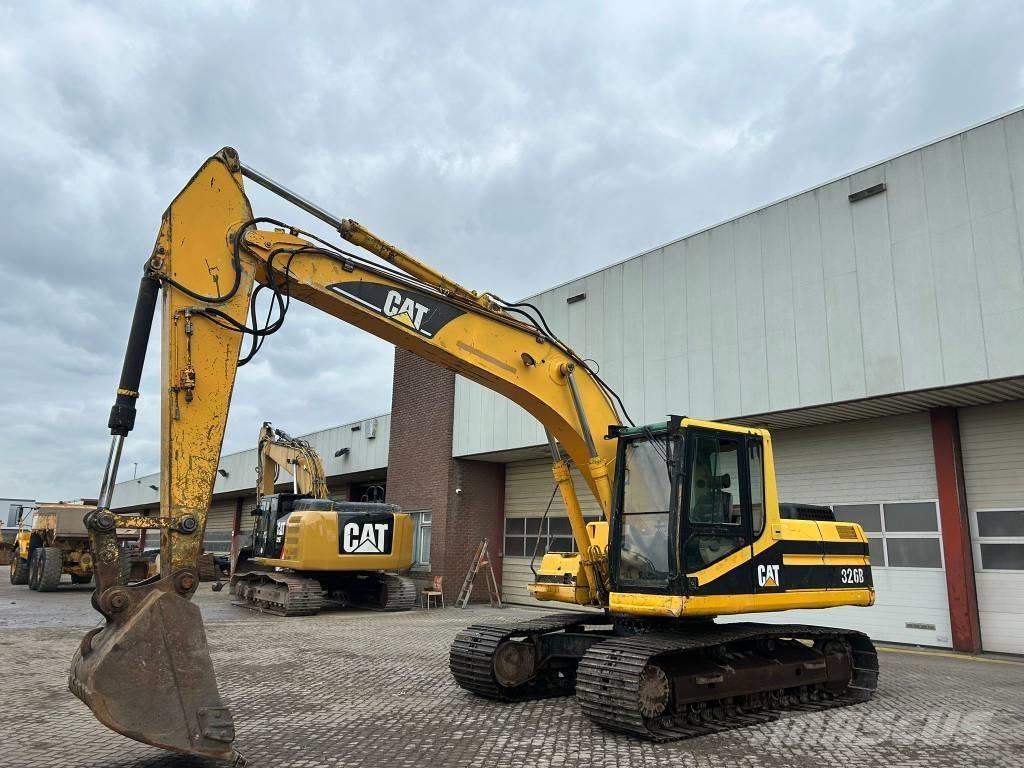 CAT 320 B L Rupsgraafmachines