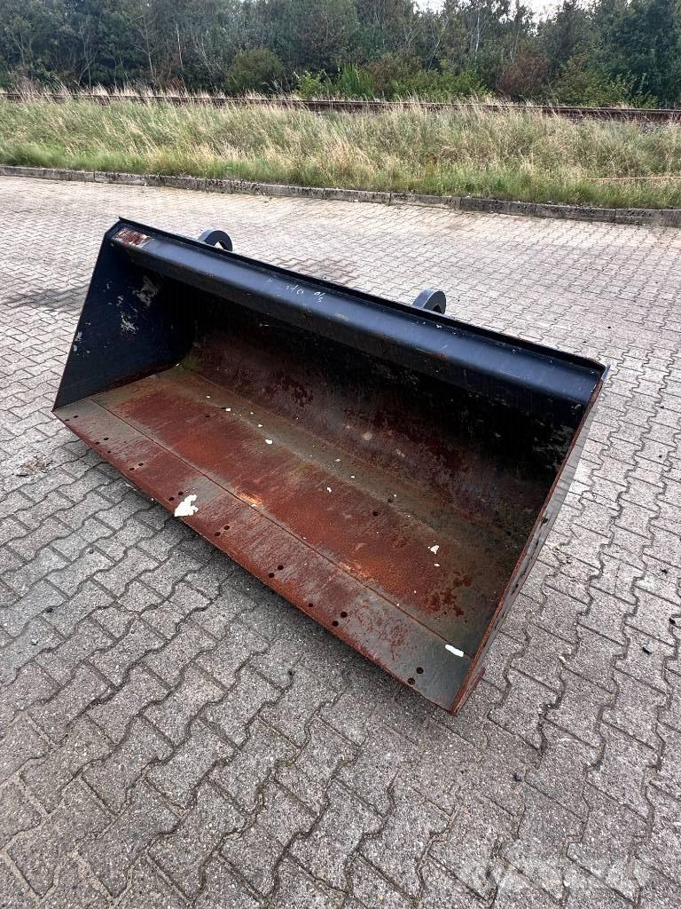 JCB Læsseskovl - 226cm Bakken