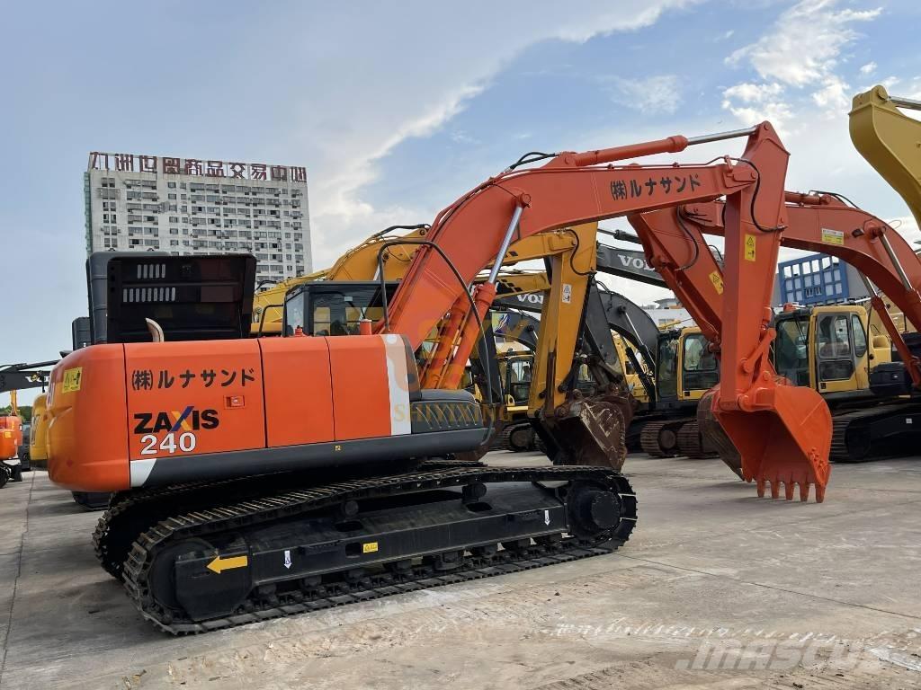 Hitachi ZX 240 Rupsgraafmachines