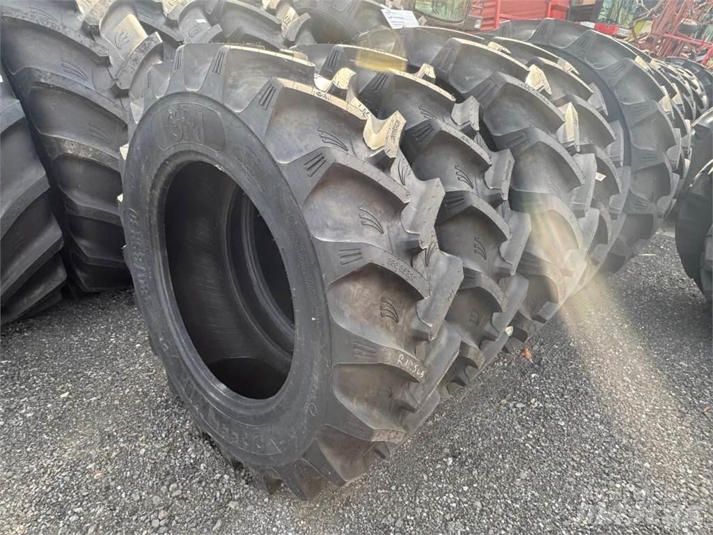  380/85R30 *GRI* Banden, wielen en velgen