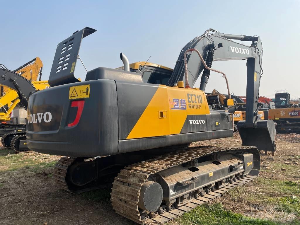 Volvo 210 Rupsgraafmachines