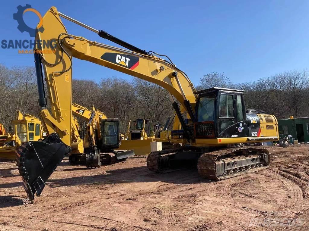 CAT 325D Rupsgraafmachines