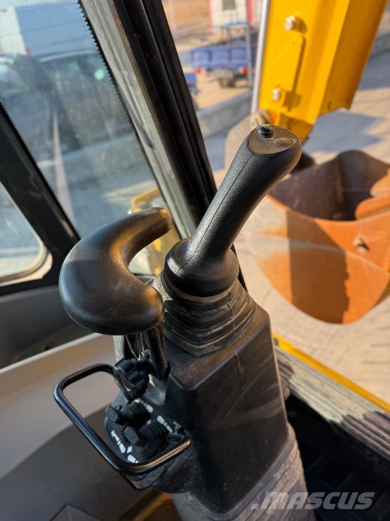 New Holland B 115 Graaf-laadcombinaties