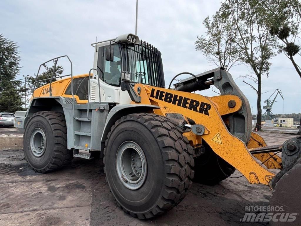 Liebherr L 566 Wielladers