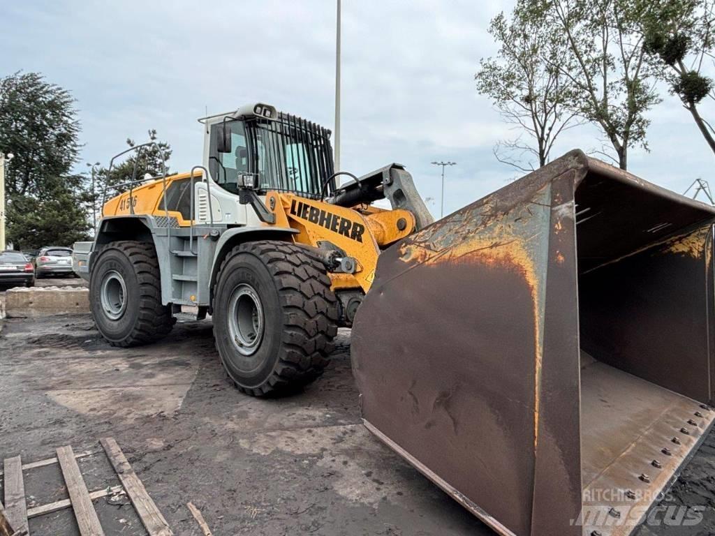 Liebherr L 566 Wielladers