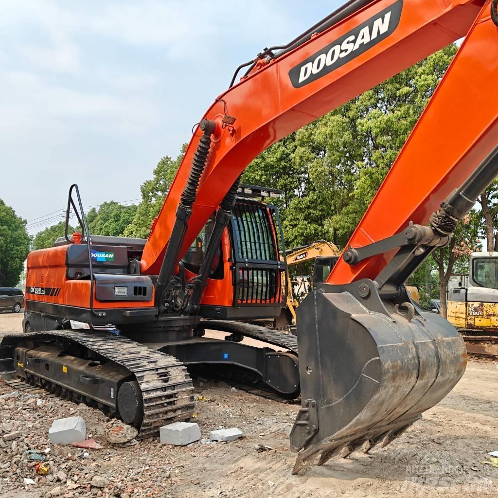 Doosan DX225-9C Rupsgraafmachines