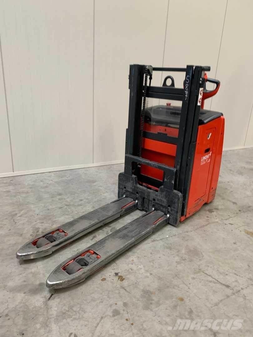 Linde D10 Zelfrijdende stapelaars