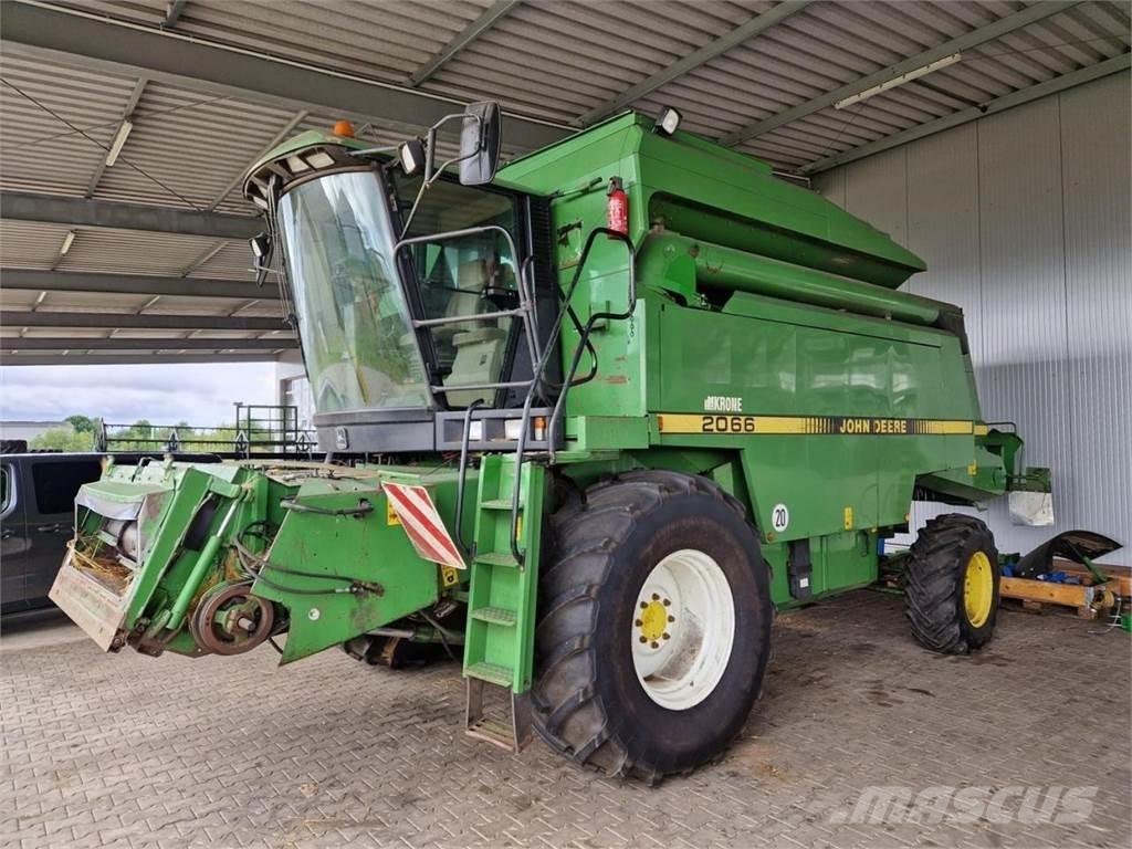 John Deere 2066 Maaidorsmachines