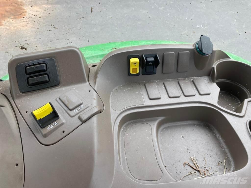 John Deere 5075E Tractoren