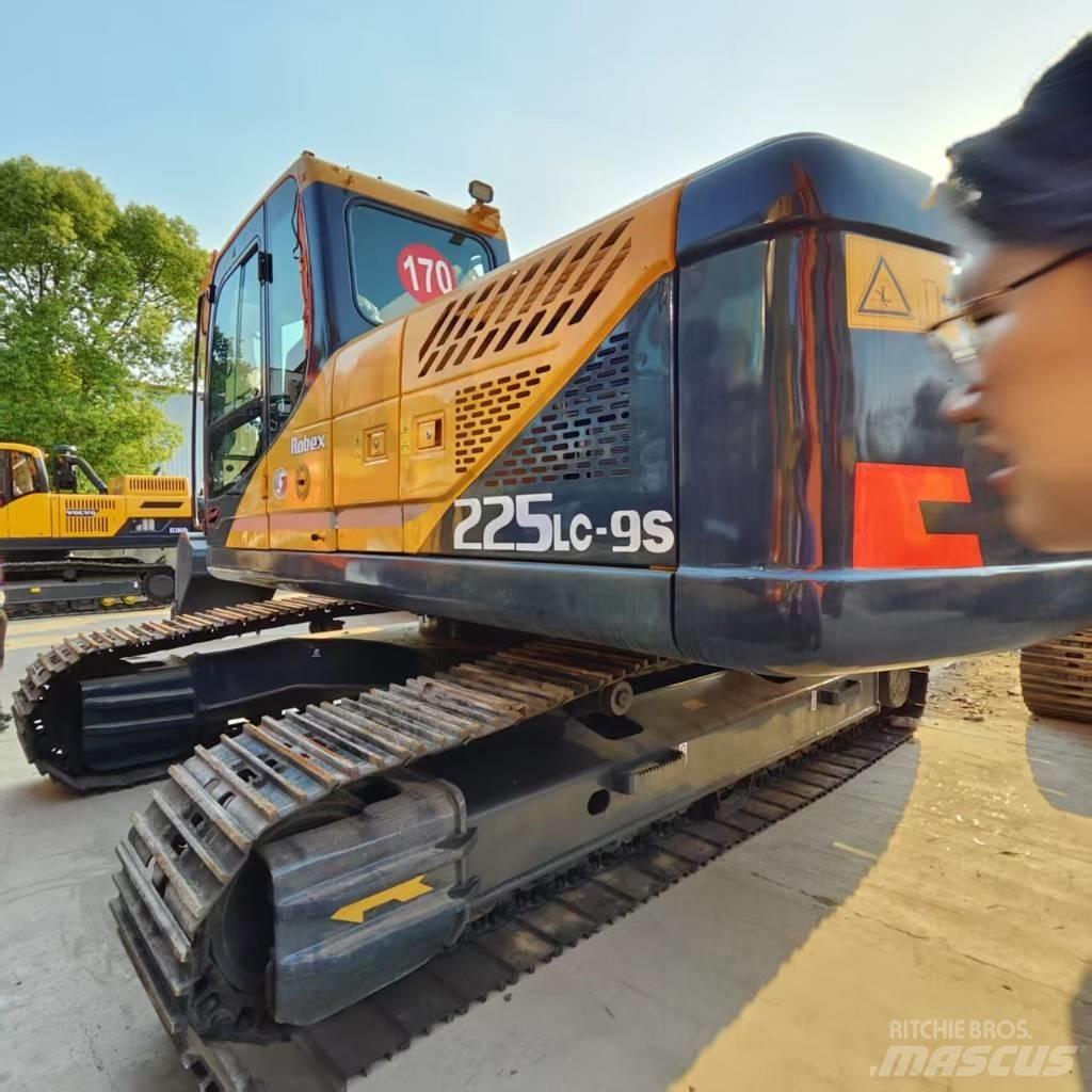 Hyundai 225lc-9t Rupsgraafmachines