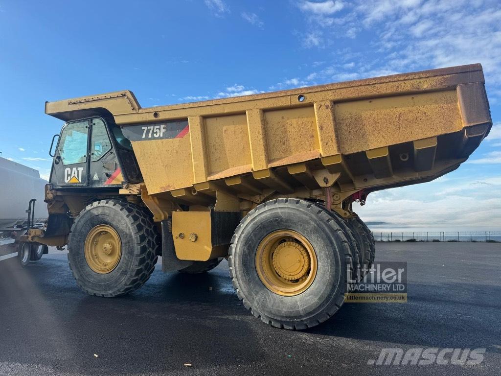 CAT 775 F Starre dumpers