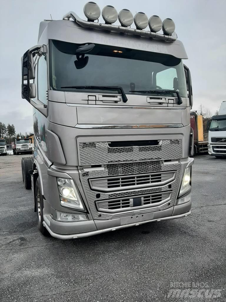 Volvo FH 13 Chassis met cabine