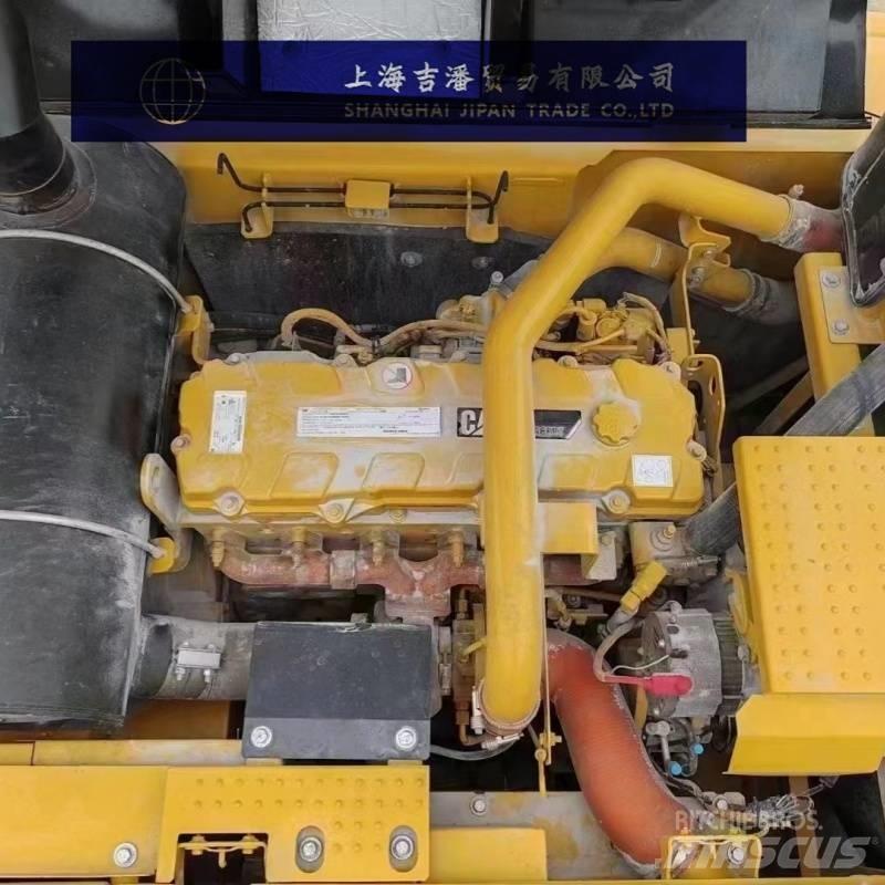 CAT 340 D Rupsgraafmachines