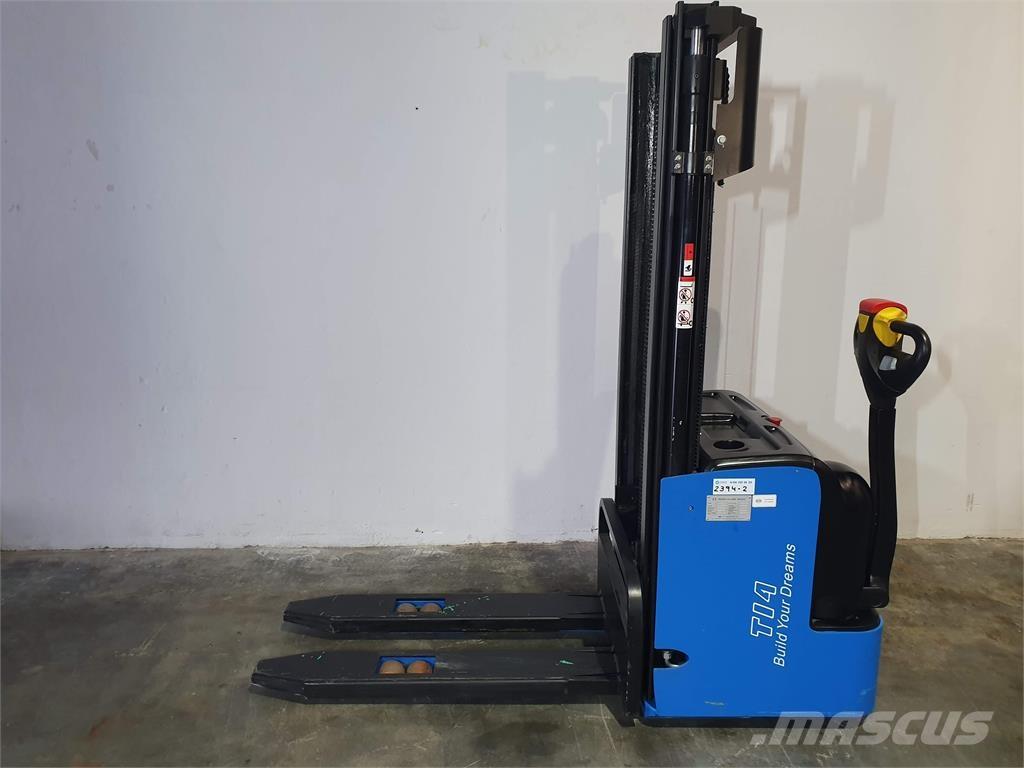BYD EPS14 Zelfrijdende stapelaars