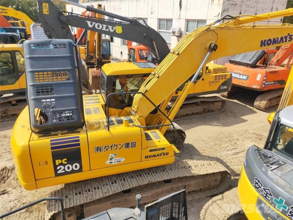 Komatsu PC200-7 Rupsgraafmachines