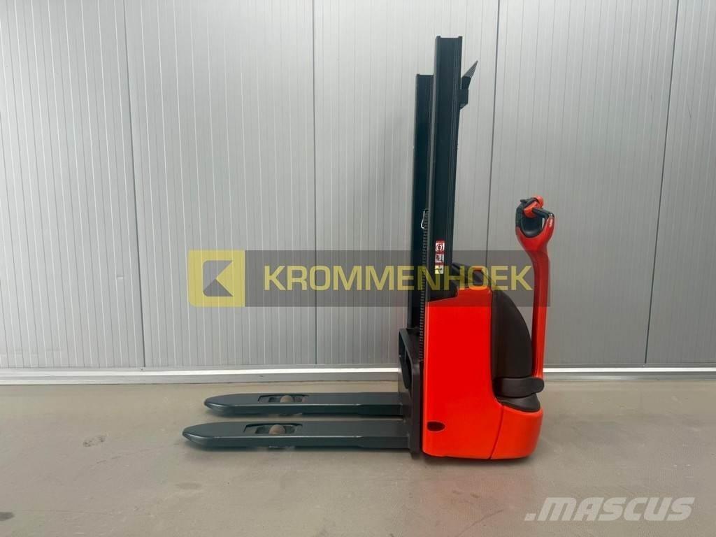 Linde L 10 Meeloop stapelaar