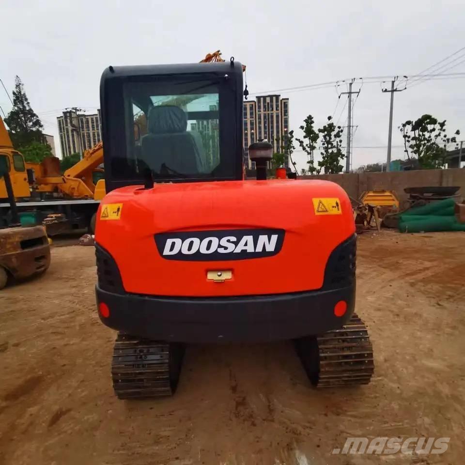 Doosan DH60-7 Minigraafmachines < 7t