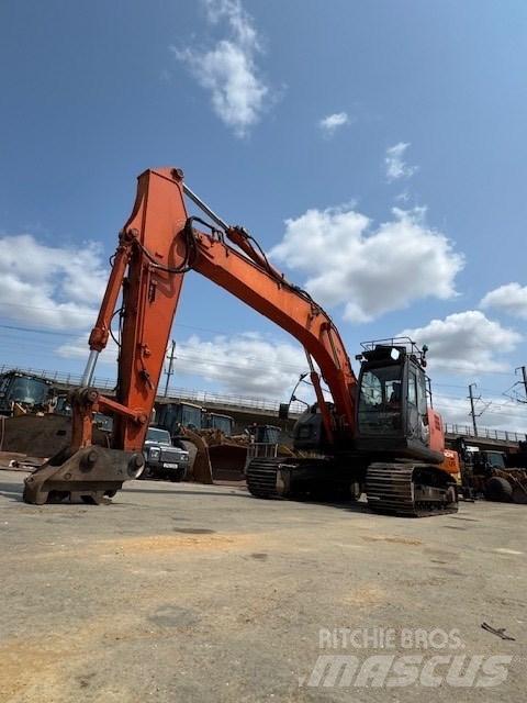 Hitachi ZX 225 Rupsgraafmachines