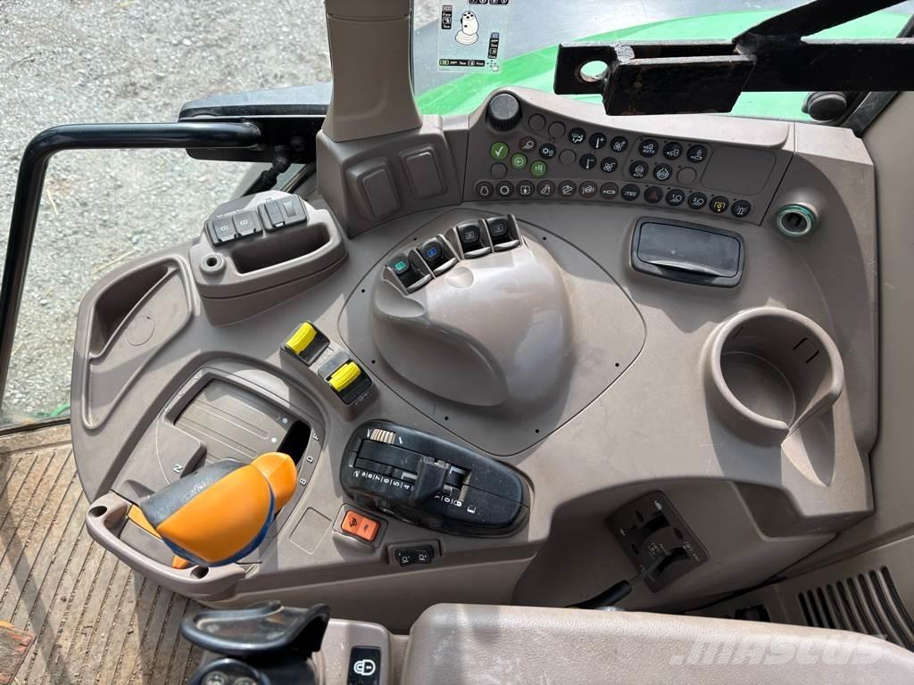 John Deere 6120M Tractoren