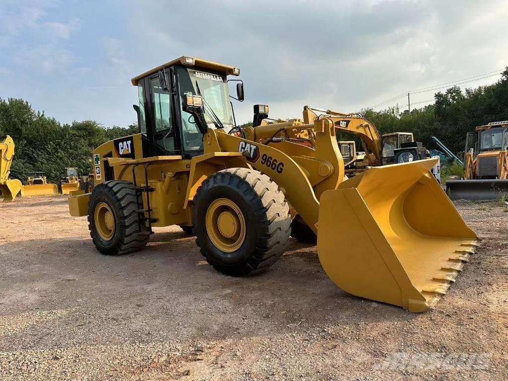 CAT 966G Wielladers