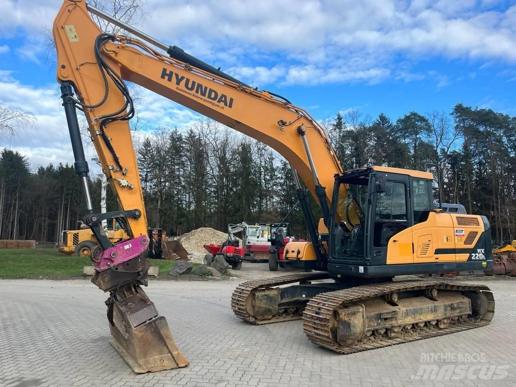 Hyundai HX 220 L Rupsgraafmachines