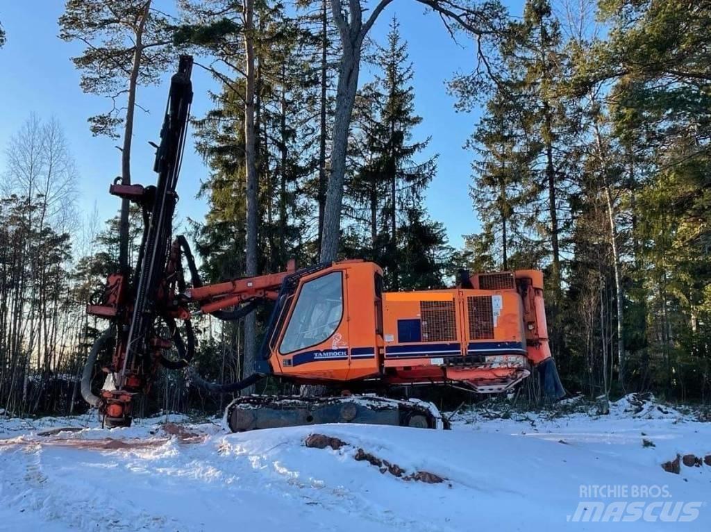 Sandvik Ranger 500-2 Surface drill rigs