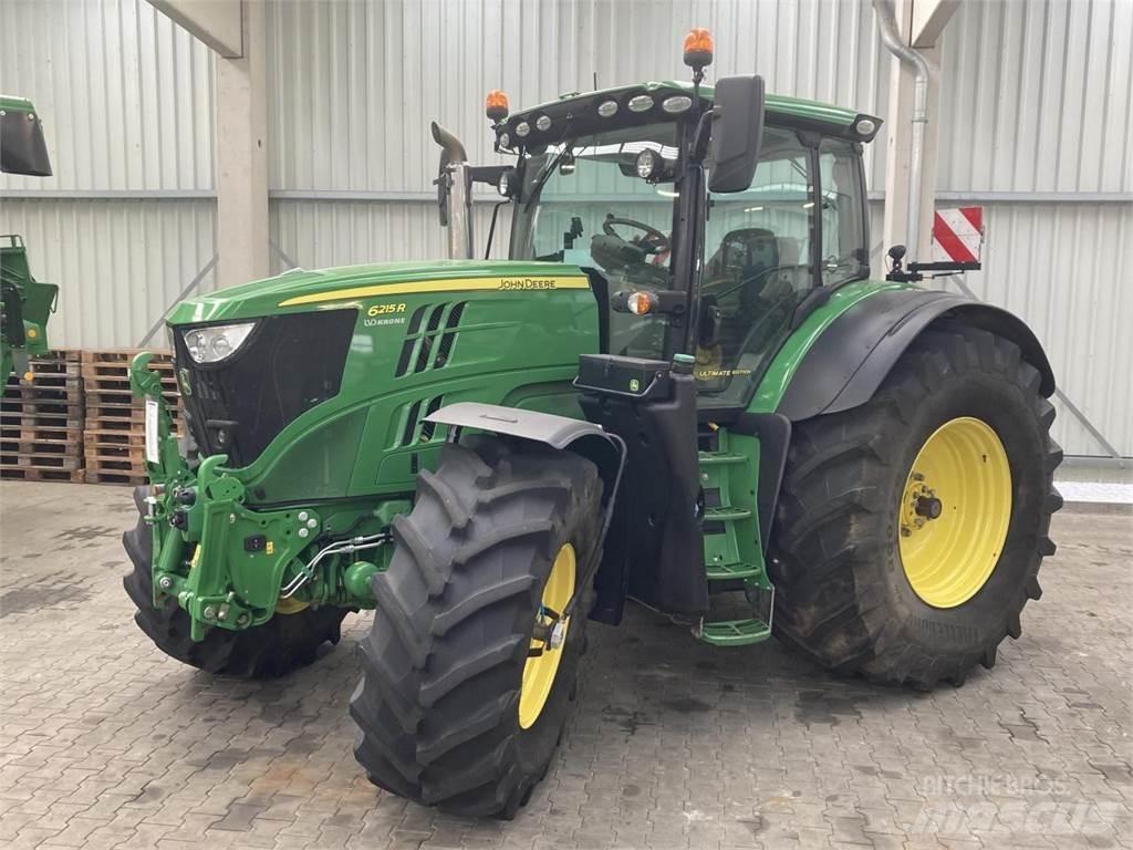 John Deere 6215R Tractoren