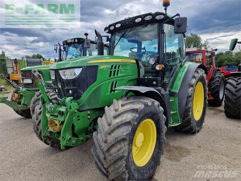 John Deere 6125R Tractoren