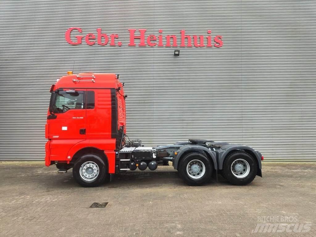 MAN TGX 33.580 6x4 Trekkers