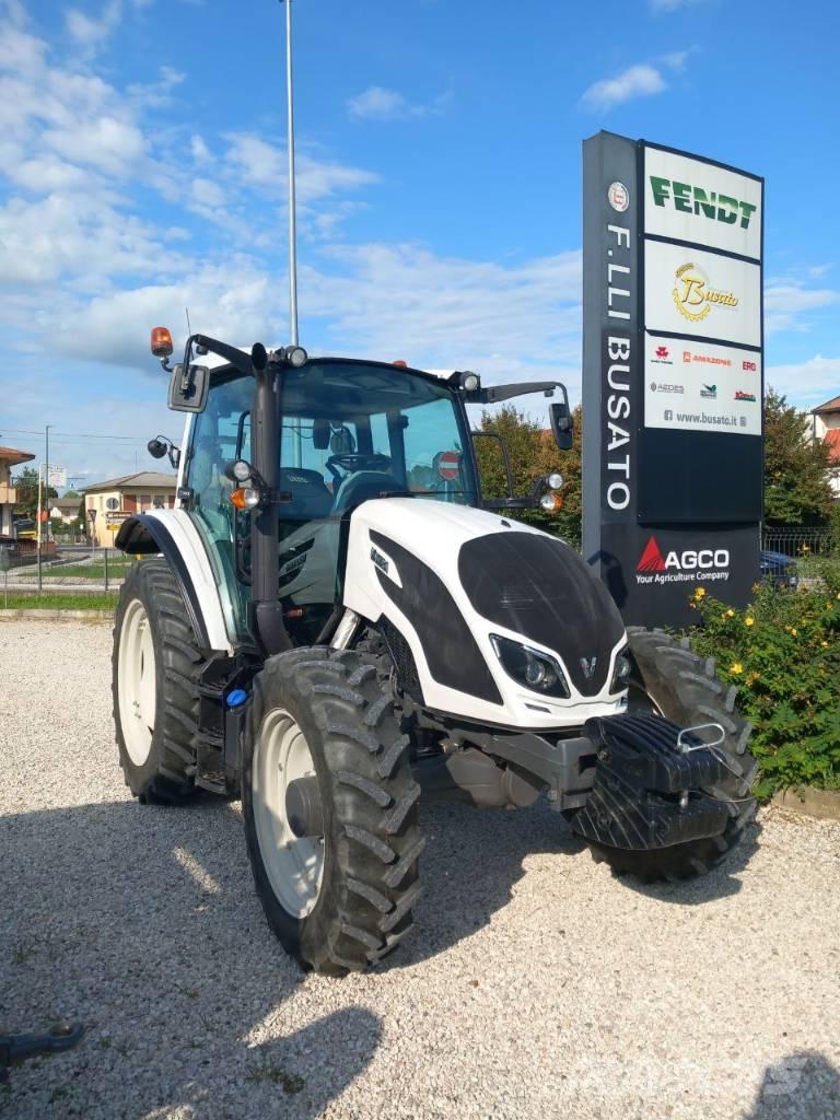 Valtra A 104 Tractoren