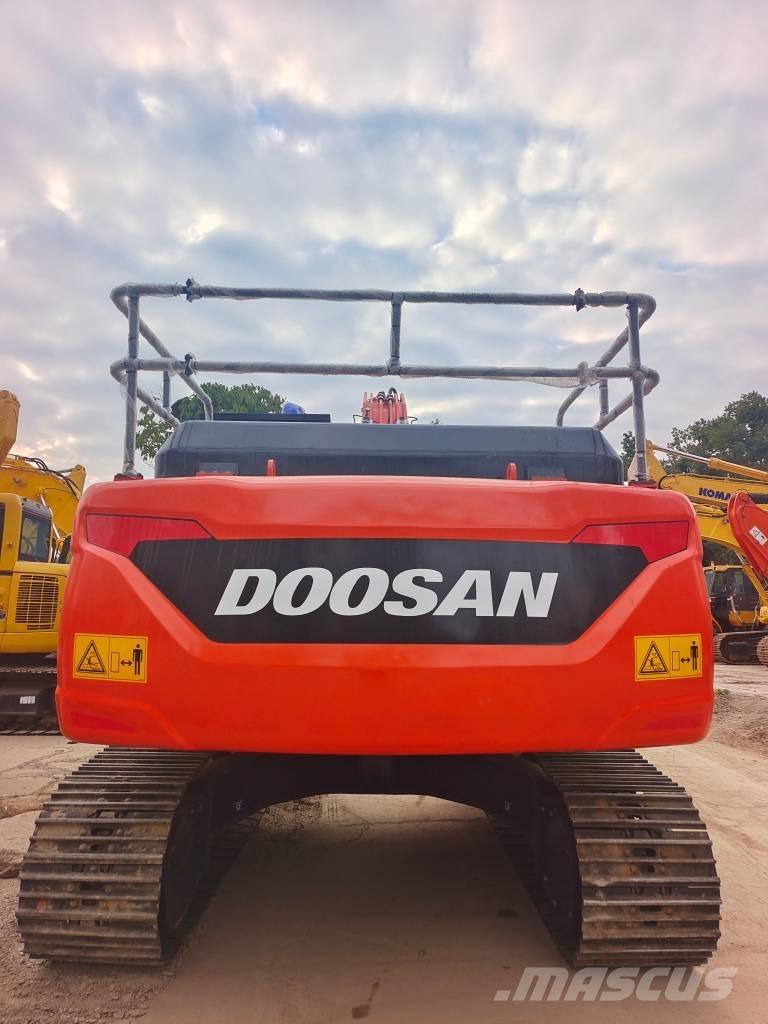 Doosan DX 225 LC-9C Rupsgraafmachines