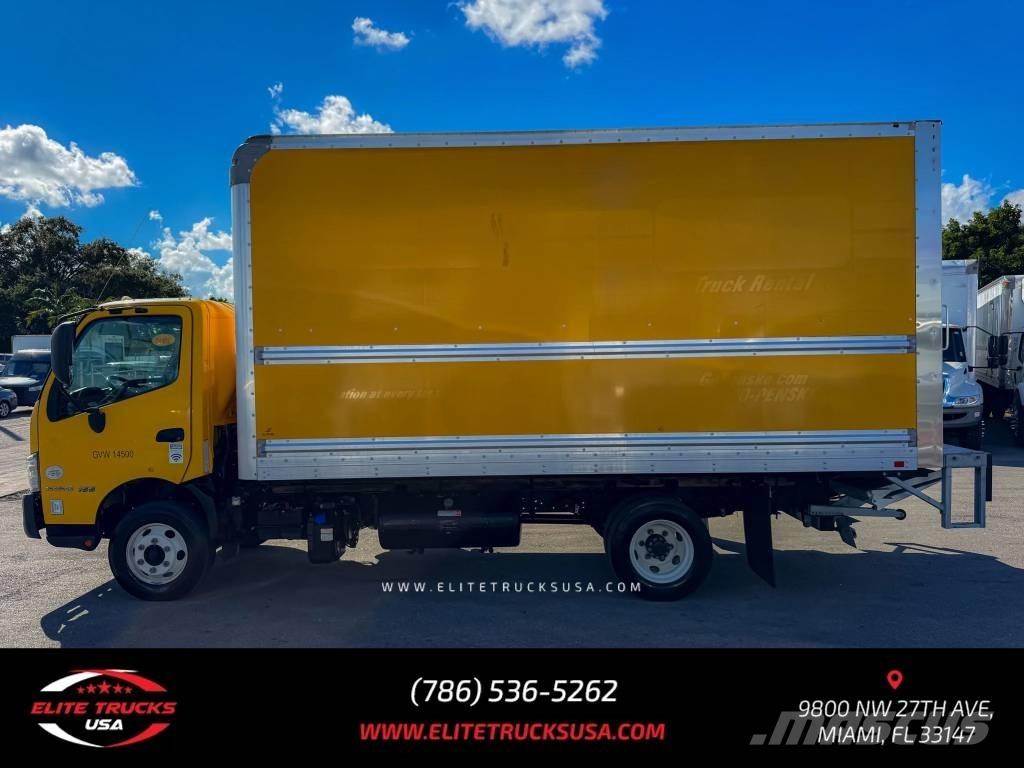 Hino 155 Bakwagens met gesloten opbouw