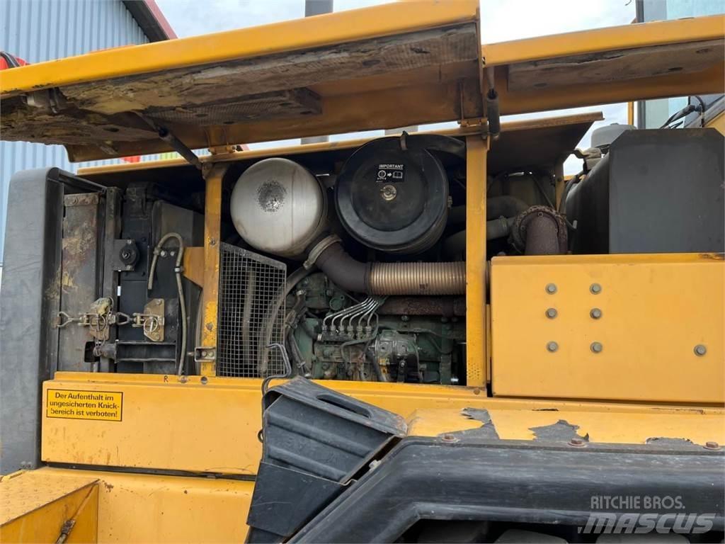 Volvo L 70 B Wielladers