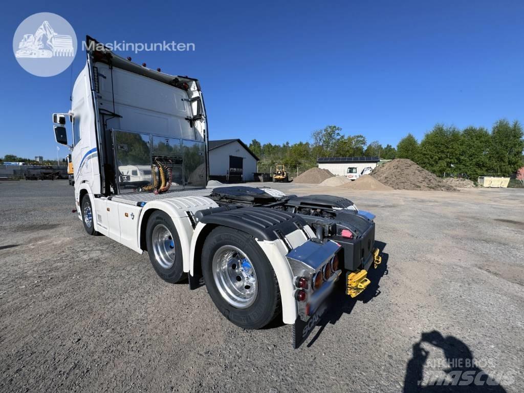 Scania R 650 ADR Trekkers