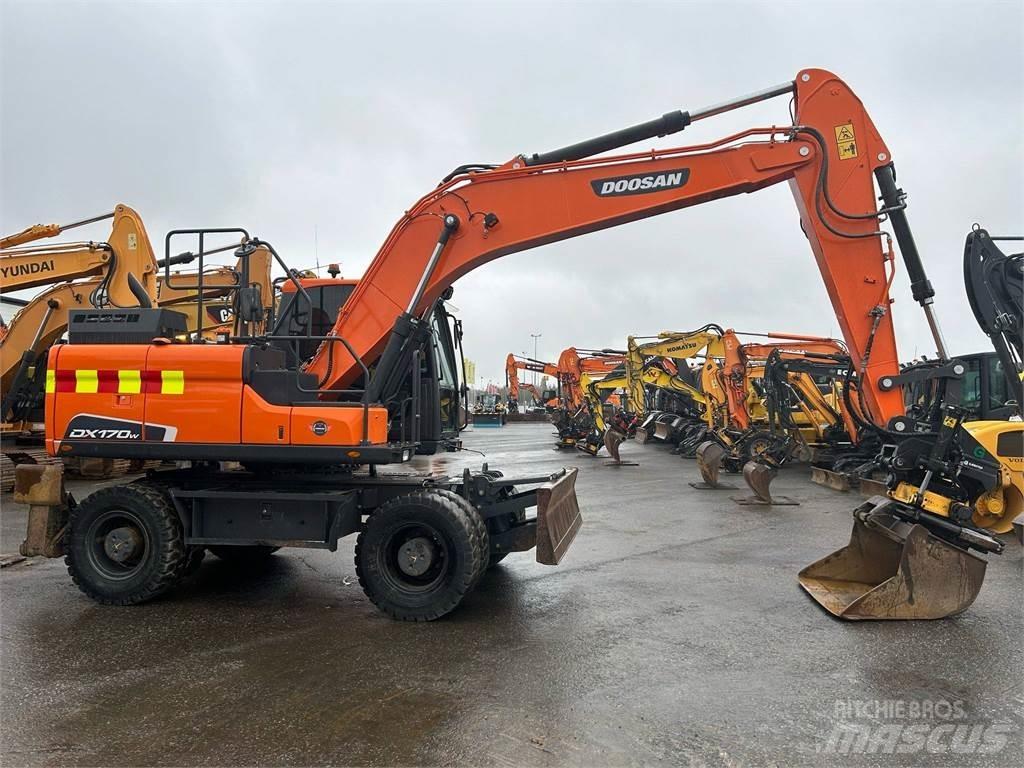 Doosan DX170W-5 Rupsgraafmachines