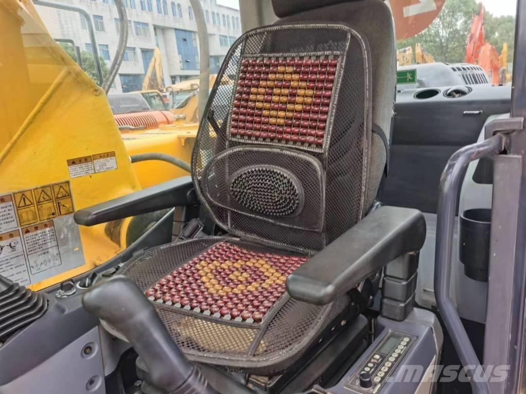 Komatsu PC 200-8 Rupsgraafmachines
