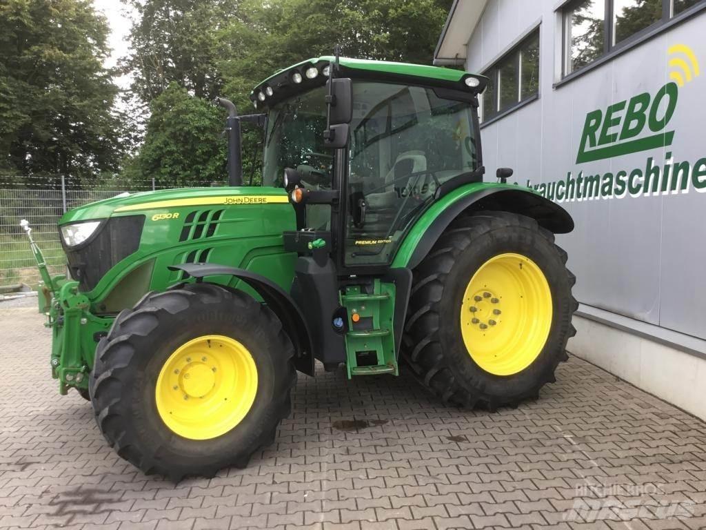 John Deere 6130R Tractoren