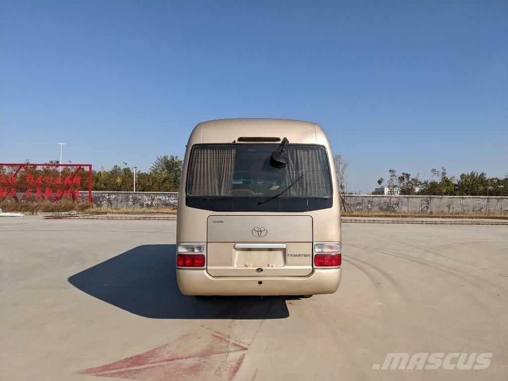 Toyota Coaster Bus Minibussen