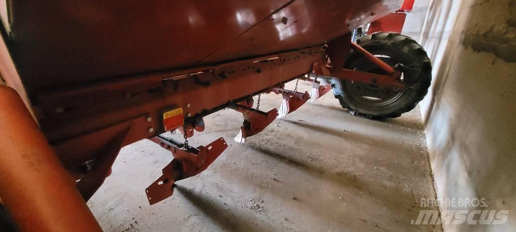 Underhaug 3200 Plantmachines