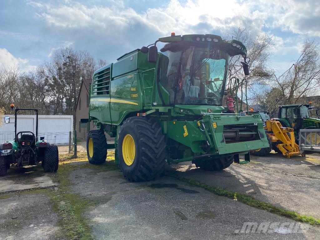 John Deere T560 HM Maaidorsmachines