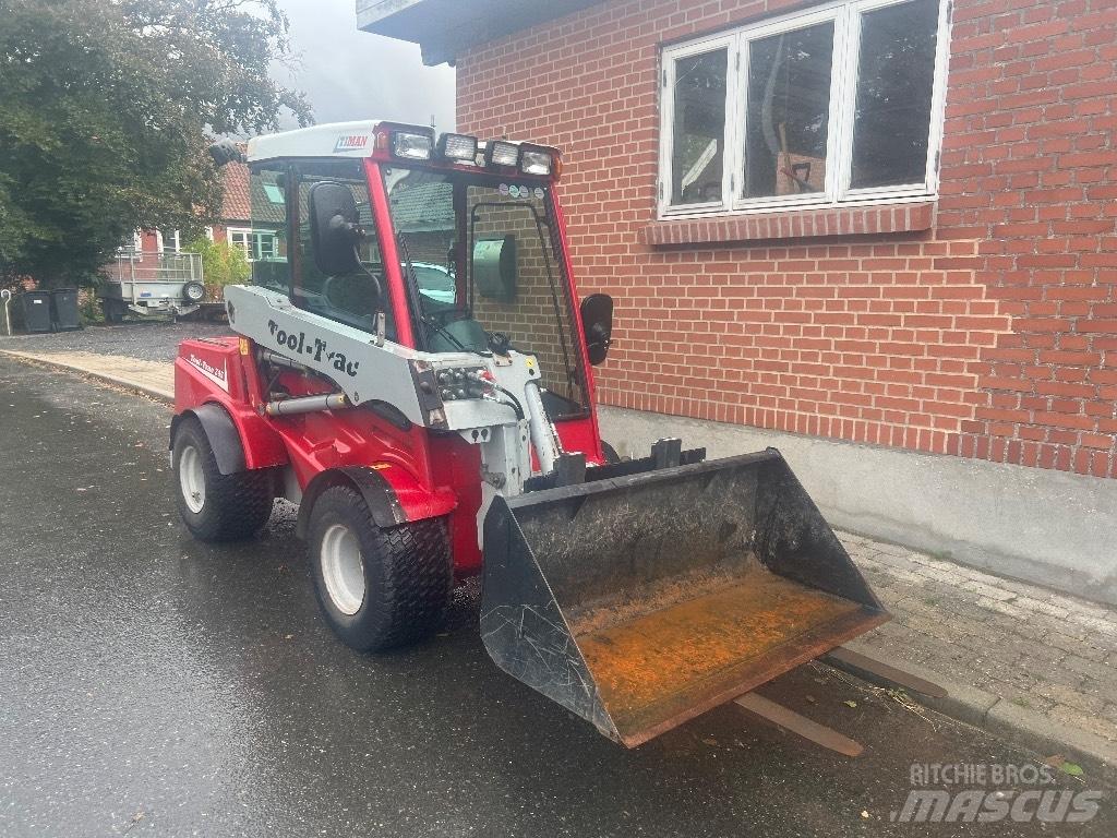 Timan Tool trac 245 Werktuigdragers