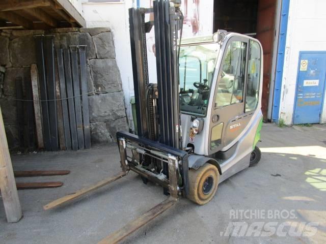 Still EL motvikt Elektrische heftrucks