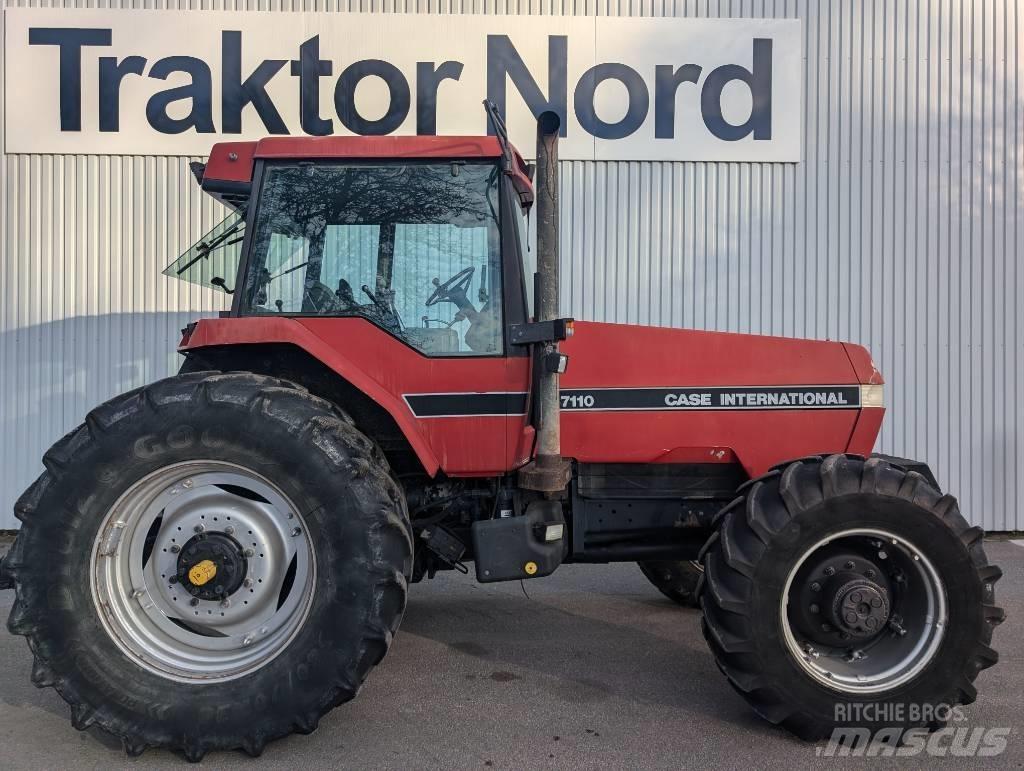 Case IH Magnum 7110 Tractoren